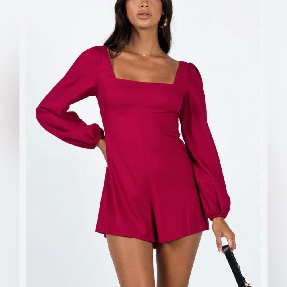 Princess Polly Hastings Longsleeve Romper. Burgundy Red. Size 2
